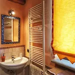 Cascina Baresane 3*