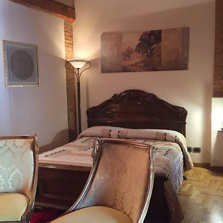 Alojamento de Acomodação e Pequeno-almoço Cascina Baresane Alba (Piedmont)