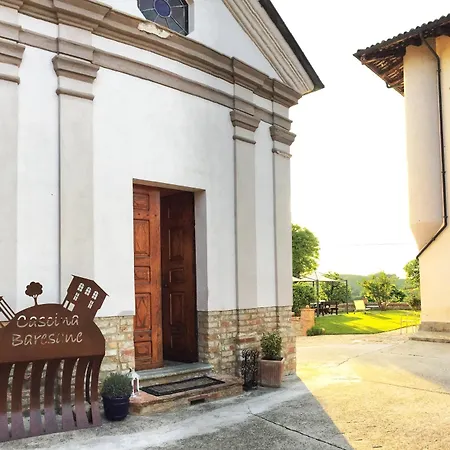 Cascina Baresane B&B 알바