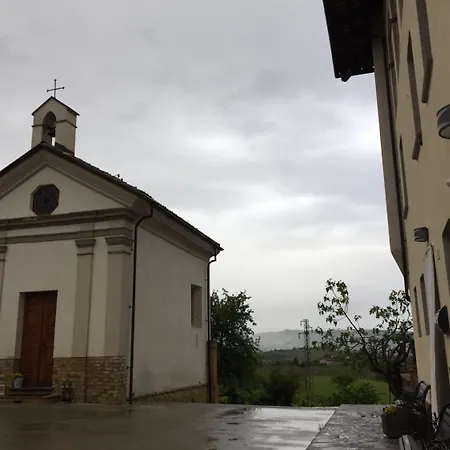 Cascina Baresane 3*