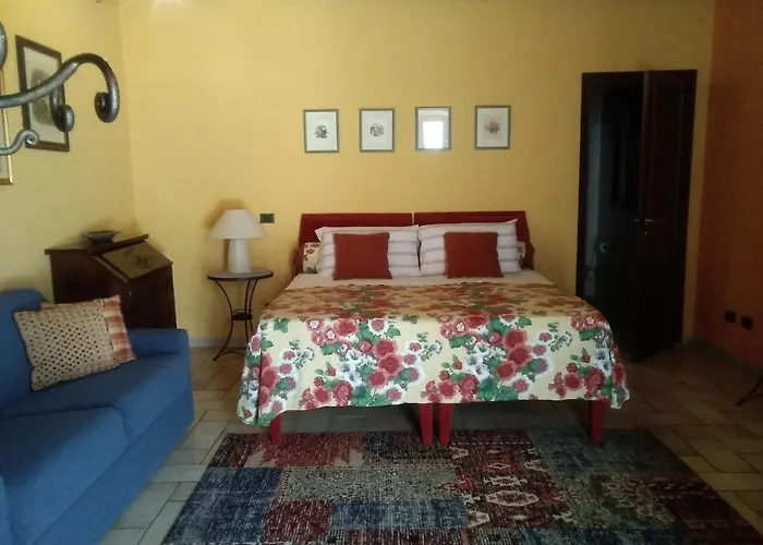 Couette-café Cascina Baresane Alba (Piedmont)